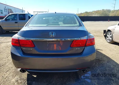 2014 Honda Accord Ex-L V-6 z USA, uszkodzony, nr VIN 1HGCR3F84EA015217
